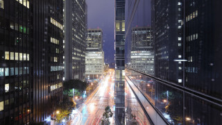 Night cityscape traffic ferris wheel - traffic free wallpaper