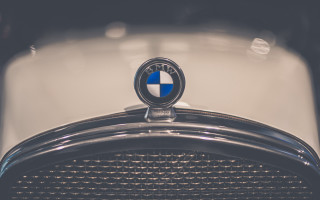 Bmw emblem car grill ultrafine - excessivism free wallpaper for desktop
