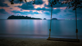 Beach swing island night clouds - a swing free wallpaper