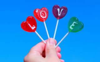 Hand heart lollipops blue sky - elizabeth durack free wallpaper