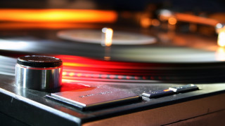 Record player red light microscopic - a record player free wallpaper