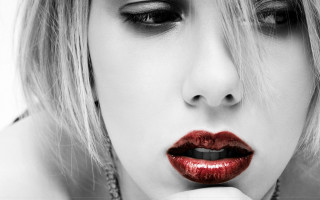 Woman red lipstick black white 2 - red lipstick free wallpaper