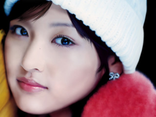 Woman whitehat blueeyes redball portrait - photorealistic portrait free wallpaper