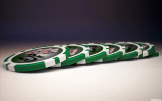Green chip stack promo 3d - a table top free wallpaper