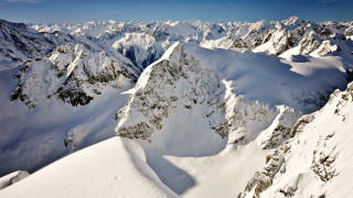 Mountain range plane view skier - ski free wallpaper for desktop