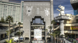 Modernist building statue tokyo ruins - modern art deco free wallpaper