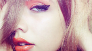 Woman redlipstick blackeyeliner redlipring fashionphotography - red lipstick free wallpaper