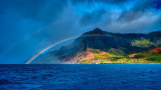 Rainbow mountain ocean boat mystical - shining free wallpaper for desktop