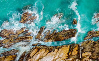 Rocky shore ocean cave sand - a rocky shore free wallpaper for desktop