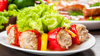 Meatballs vegetables salad fork food - a fork free wallpaper
