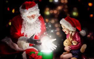 Little girl santa teddy bear - little free wallpaper