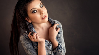 Woman denim jacket portrait barbizon - a denim jacket free wallpaper