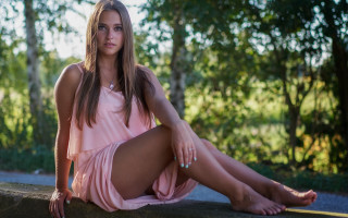 Woman pink dress woods sitting - free beach wallpaper