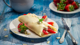 Crepe strawberries coffee fork food - it next free wallpaper for desktop