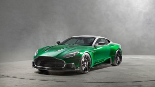 Green sports car gray room - a green sports car free wallpaper for desktop
