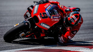 Motorcycle rider track helmet superflat - coppo di marcovaldo free wallpaper