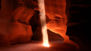 Desert canyon slot light beam - volumetric light free wallpaper