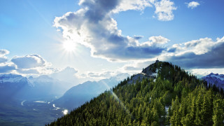 Mountain forest river sunbeam clouds - anamorphic free wallpaper for desktop