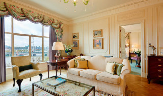 Living room couch chair window 3 - art and crafts movement free wallpaper