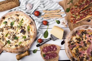 Pizza food basket vegetables fruits - coppo di marcovaldo free wallpaper