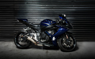 Blue motorcycle garage studio photorealism - a black background behind free wallpaper