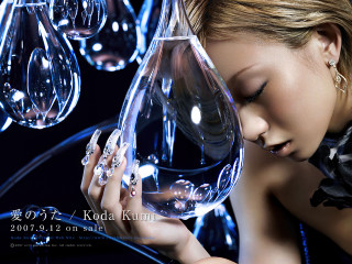 Woman holding glass water black - a glass of water free wallpaper for desktop
