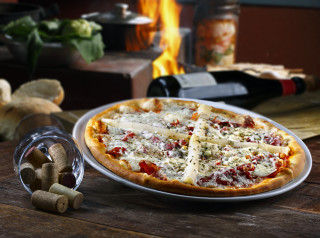 Pizza cheese sauce wine plate - el greco free wallpaper for desktop