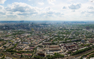 City trees cloudy sky aerial - building and trees free wallpaper