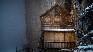 House cliff snow falling mountain - roof free wallpaper