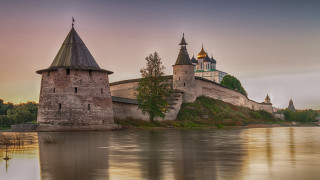Castle hill water bridge matte - free landscape wallpaper