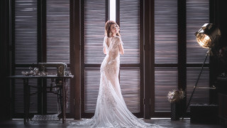 Woman white dress window shutters - phuoc quan free wallpaper