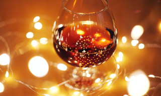 Wine lights blurry baroque stilllife - baroque free wallpaper