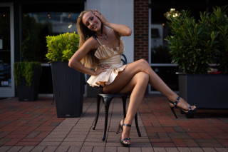 Woman dress smiling sitting crossed - daphne allen free wallpaper