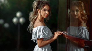 Woman white dress street window - a piece of paper free wallpaper