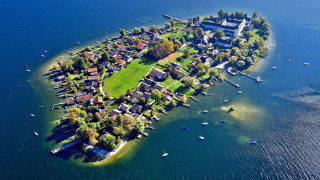 Small island houses boats night - house free wallpaper for desktop
