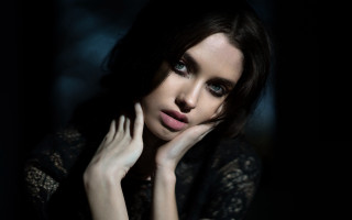 Gothic portrait woman blackbackground blueeyes - eszter mattioni free wallpaper for desktop