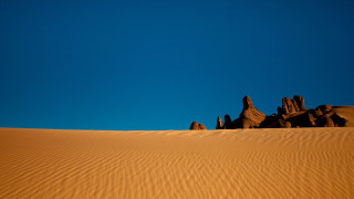 Desert rocks blue sky children - amir zand free wallpaper for desktop