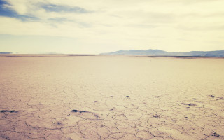 Barren desert mountains clouds footprints - a few footprint free wallpaper for desktop