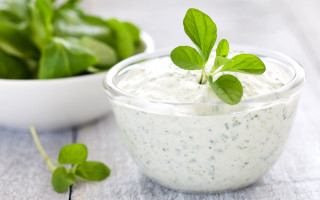 Bowl dip green leaves spinach - top of it next free wallpaper