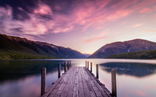 Dusk lake mountains pink sky - lake free wallpaper