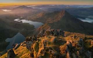 Mountain lake sunset cliff cloud - a few mountain free wallpaper for desktop