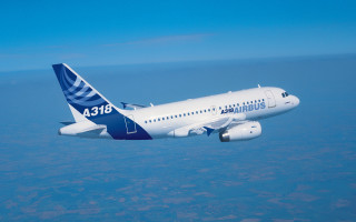 Airbus jetliner blue sky clouds - 4k uhd image free wallpaper