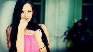 Pink portrait longdarkhair blurry depthoffield - a pink top free wallpaper