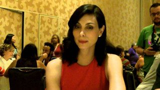 Woman red dress mirror cell - a comic book panel free wallpaper