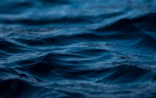 Blue ocean waves horizon island - a blue ocean free wallpaper