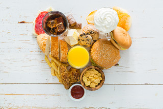 Heart food arrangement orange juice - a glass free wallpaper for desktop