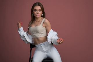 Elina karimova white pants crop - a pink wall free wallpaper