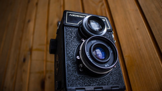 Camera lens wooden surface floor - alexander rodchenko free wallpaper