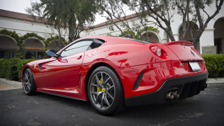 Red sports car building tree - a large window free wallpaper