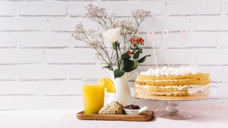 Cake glass orange juice white - a wooden tray free wallpaper